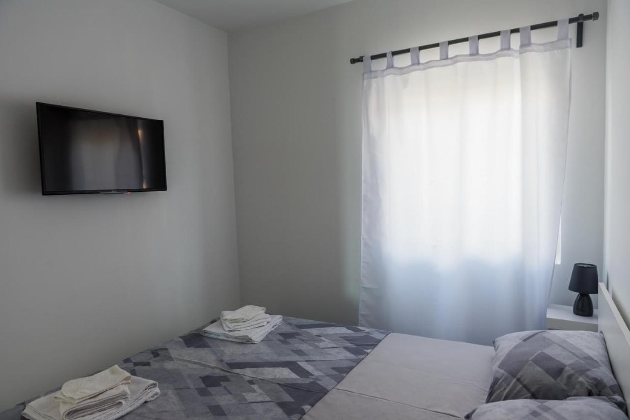" Tiamat " Apartmani Tivat Luaran gambar